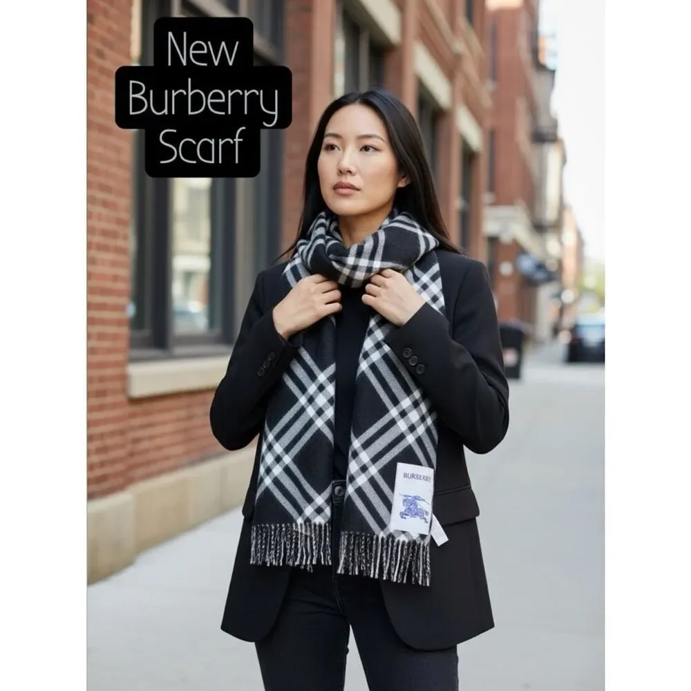 NWT Burberry Black White & Gray 100% Wool Oversized Signature Check Scarf Auth